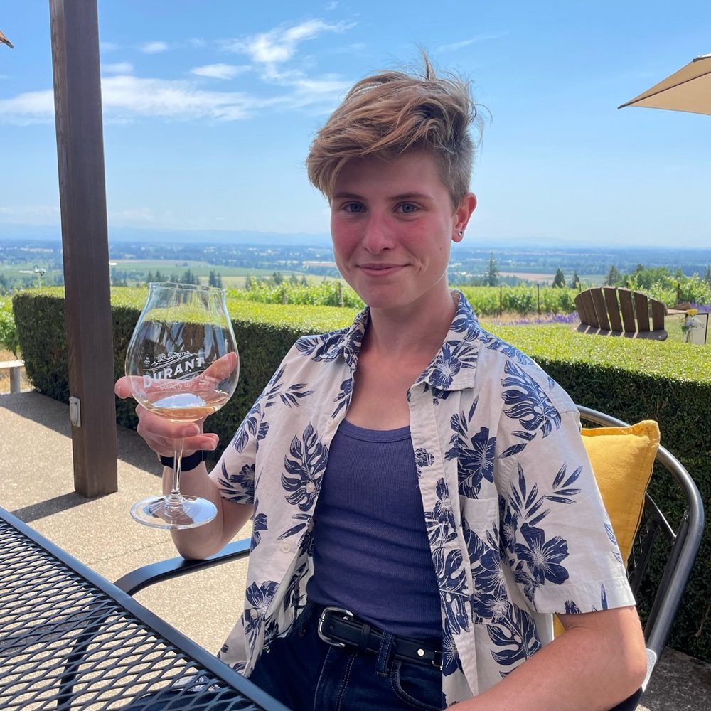 Meet your Posher, Emilie